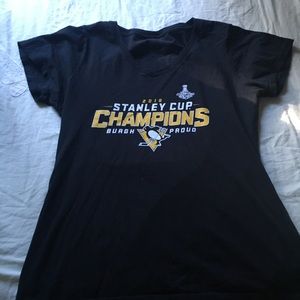 Pittsburgh penguins tee